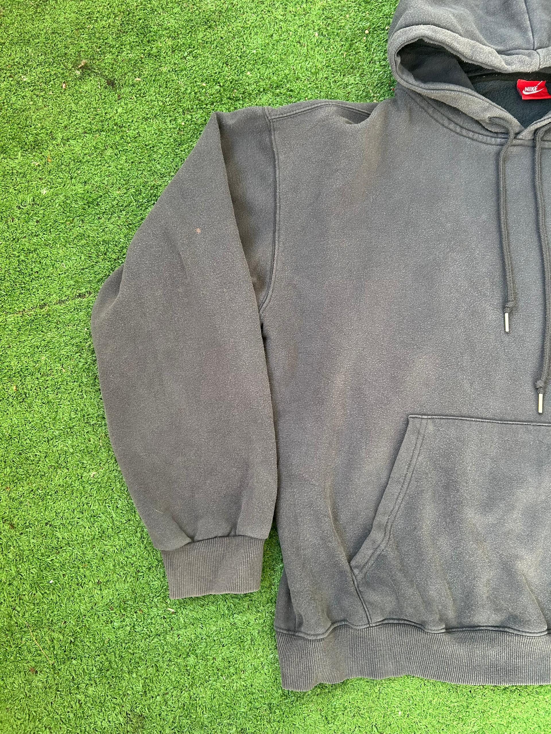 Nike Crazy Vintage Sun Faded Nike x Sacai Hoodies Size US XL / EU 56 / 4 - 3 Thumbnail