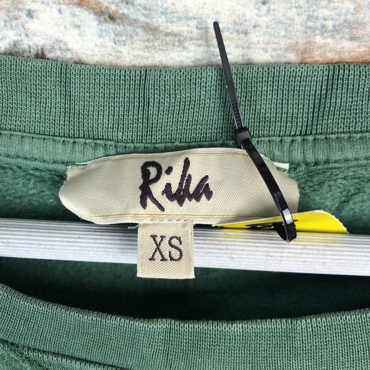 Japanese Brand × Vintage Rina Love Green Sweatshirt #A1919 Size US XS / EU 42 / 0 - 10 Thumbnail