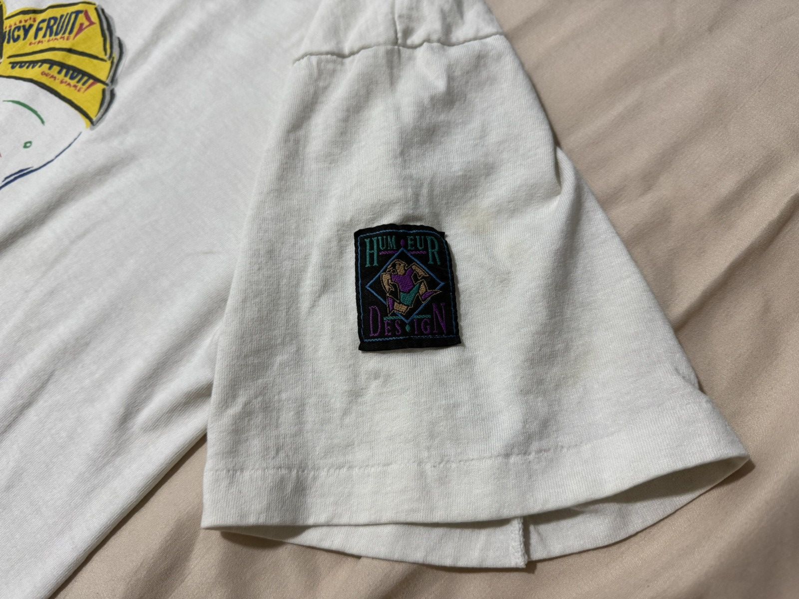Vintage Vintage 90s Wrigley’s Chewing Gum T-Shirt Distressed Size US L / EU 52-54 / 3 - 6 Thumbnail