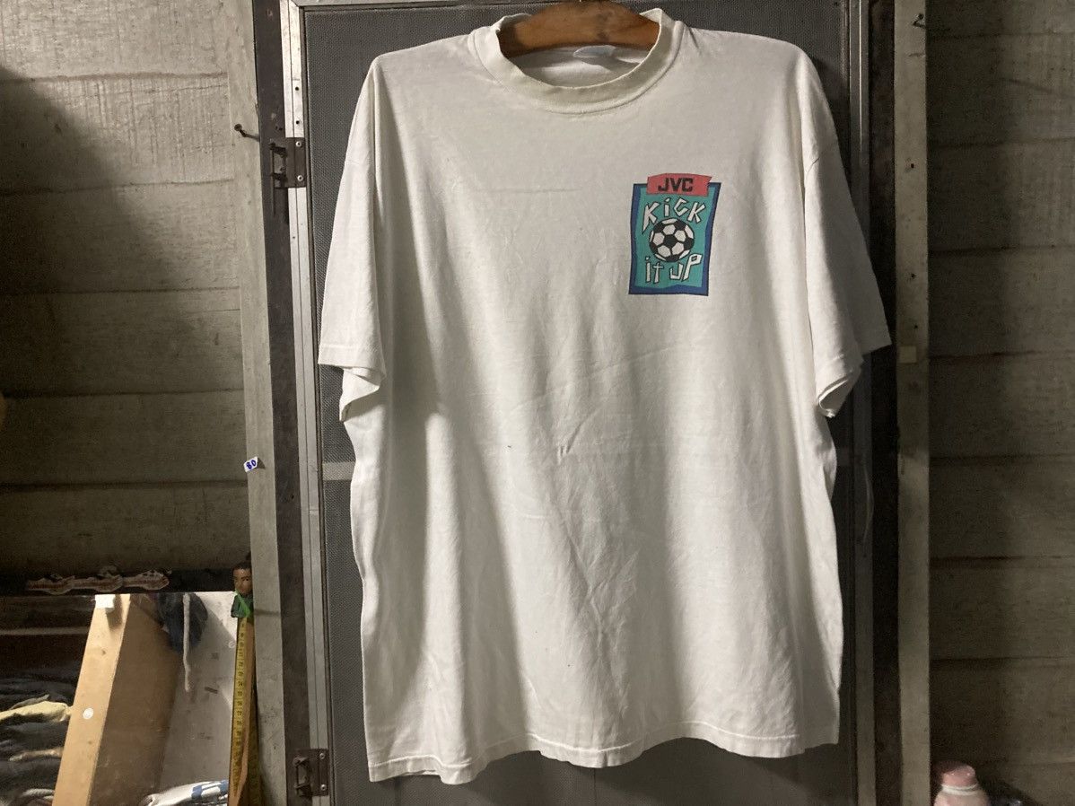 Designer Vintage T-shirt Jvc Soccer 1991 Size US XL / EU 56 / 4 - 1 Thumbnail