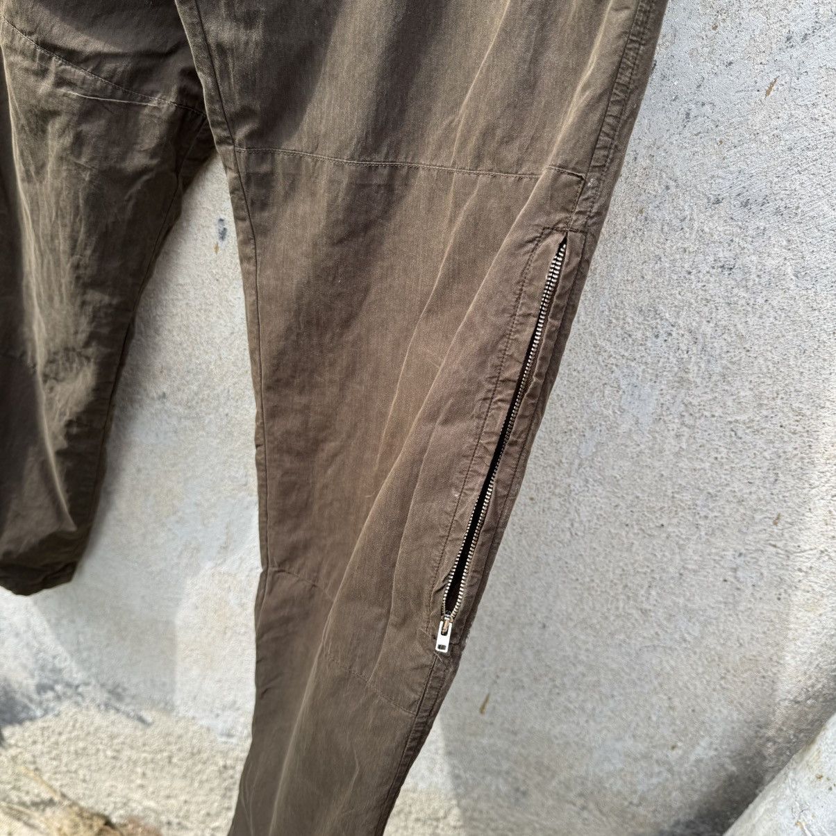 C.P. Company C.P. Company Archive Cargo Brown Nylon Trousers Relaxed Fit Size US 38 / EU 54 - 22 Thumbnail