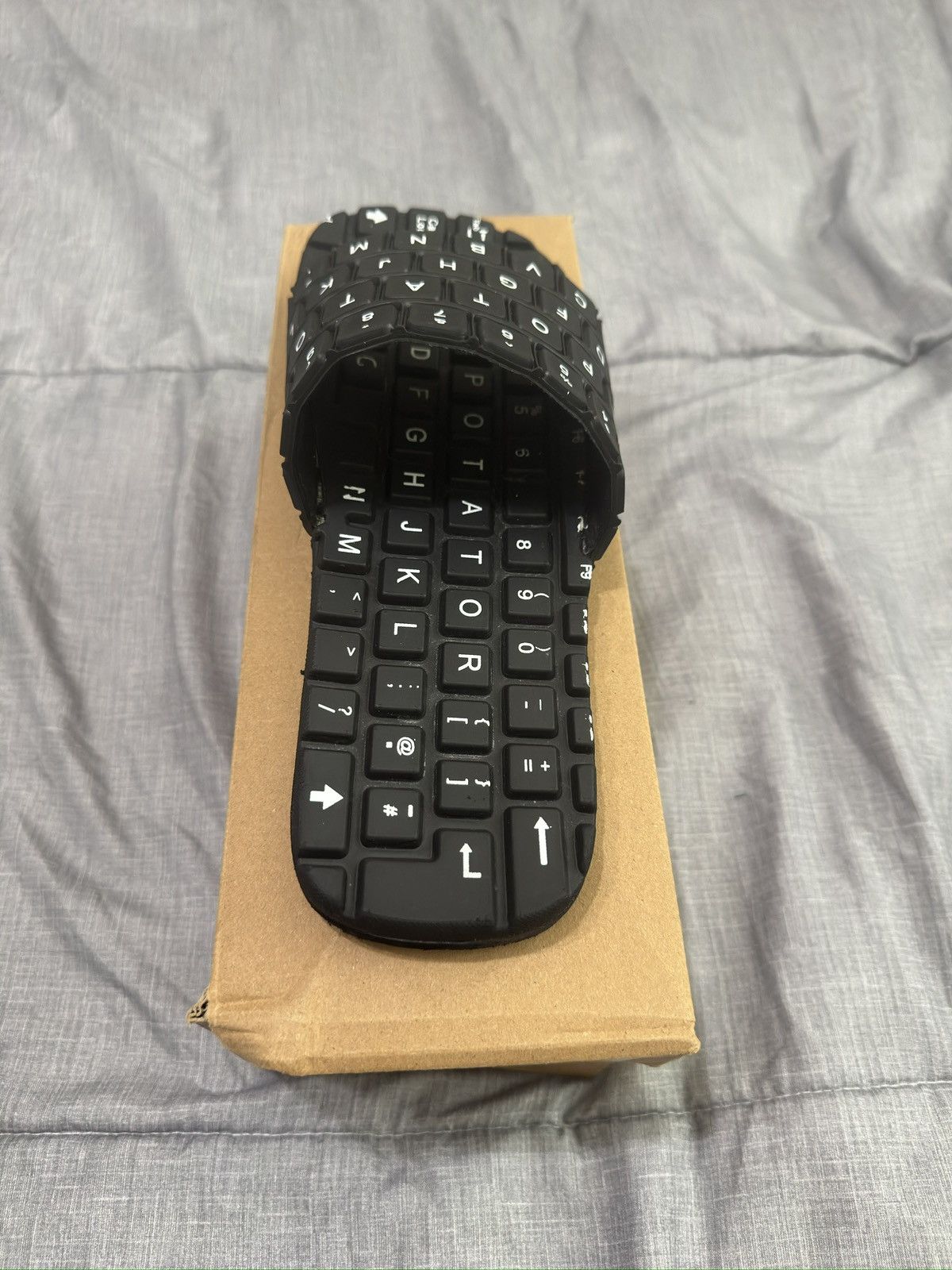 Imran Potato KEYBOARD SLIDES Size US 9 / EU 42 - 9 Thumbnail