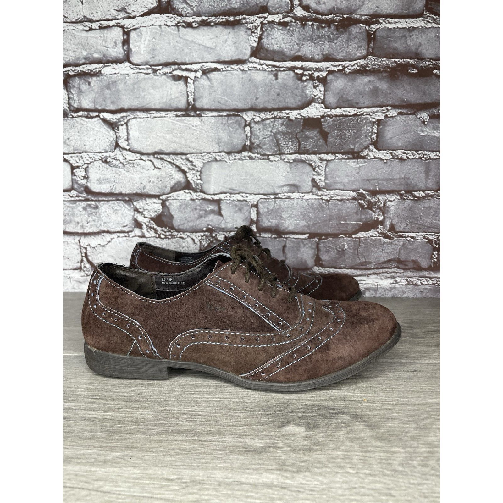 Born Born BOC Suzette Wingtips Shoes Brown Suede Blue Stitching O Size US 8.5 / IT 38.5 - 3 Thumbnail