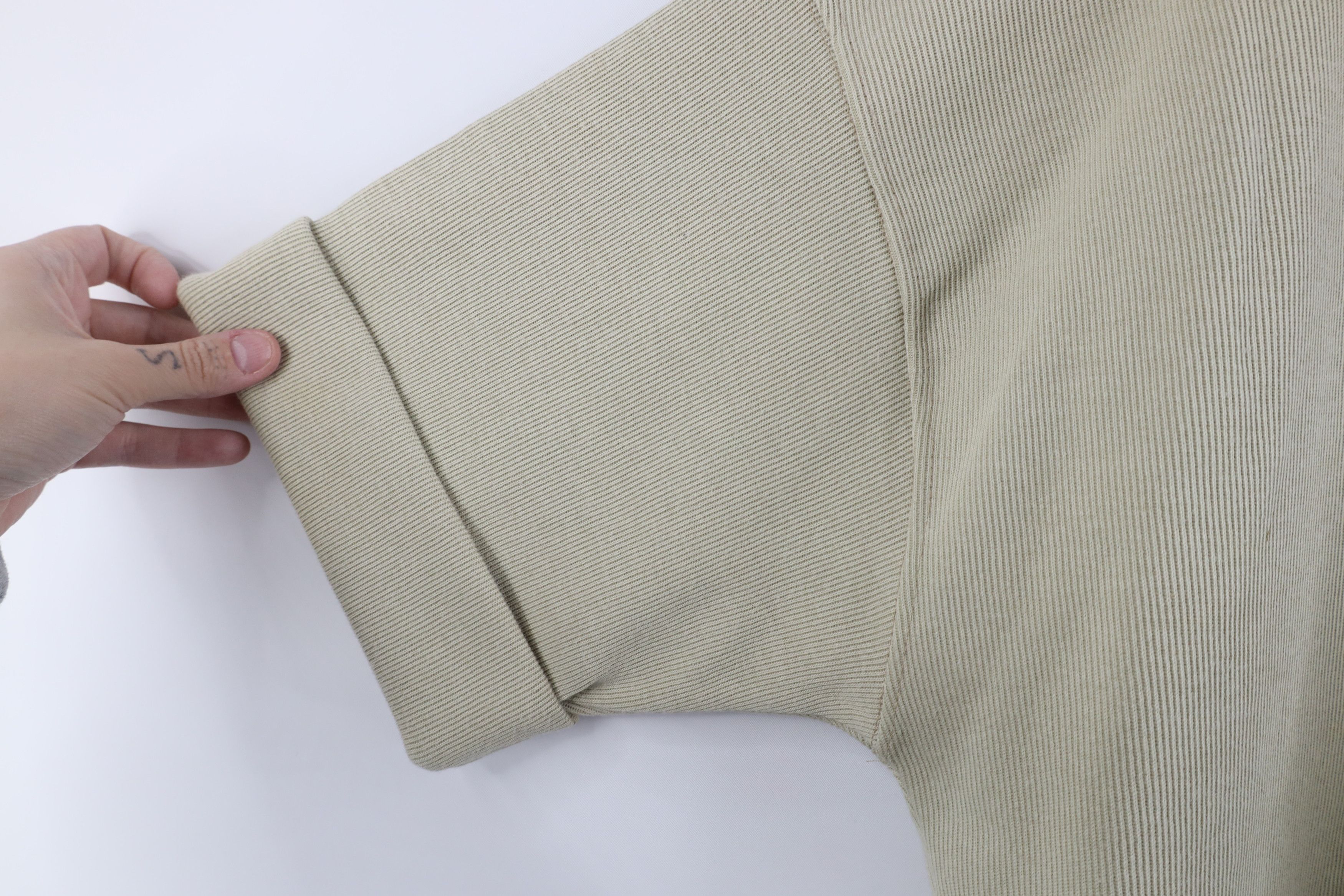 Express × Vintage Vintage 90s Express Thermal Ribbed Knit V-Neck T-Shirt Beige Size L / US 10 / IT 46 - 8 Thumbnail