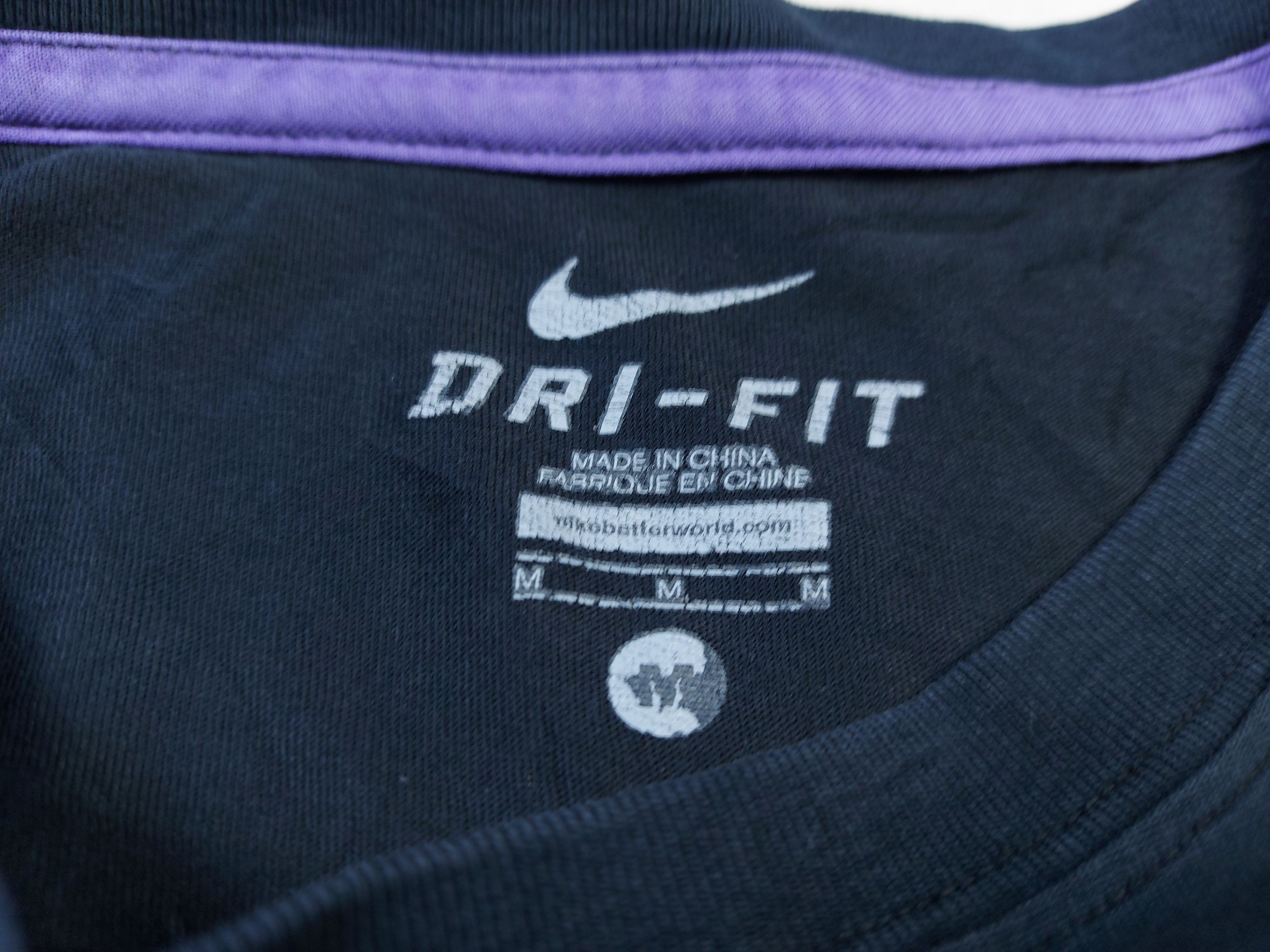 Nike × Vintage Nike Dri-Fit Kobe Bryant Space TEE Size US M / EU 48-50 / 2 - 8 Thumbnail