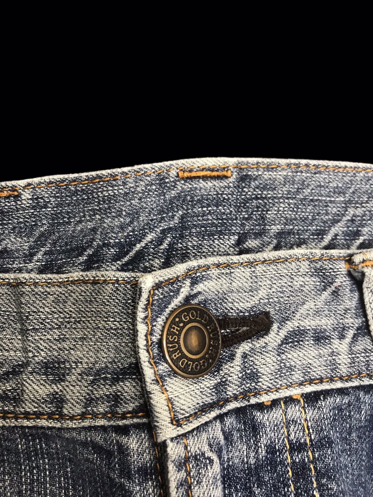 Edwin Gold Rush Edwin Medium Wash Distressed Denim F128 Size US 33 - 8 Thumbnail