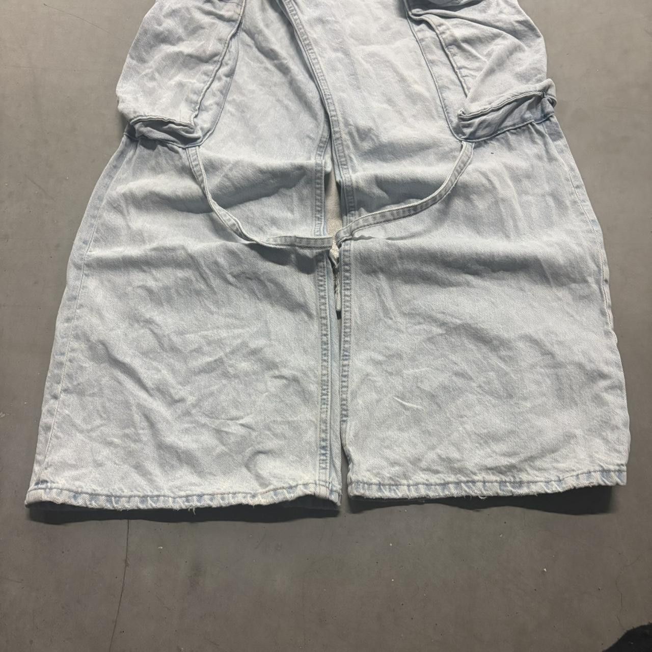 Vintage Crazy Vintage Y2K/2000s Super Baggy Skater Style Streetwear Light Wash Denim Jeans! Size US 35 - 4 Thumbnail