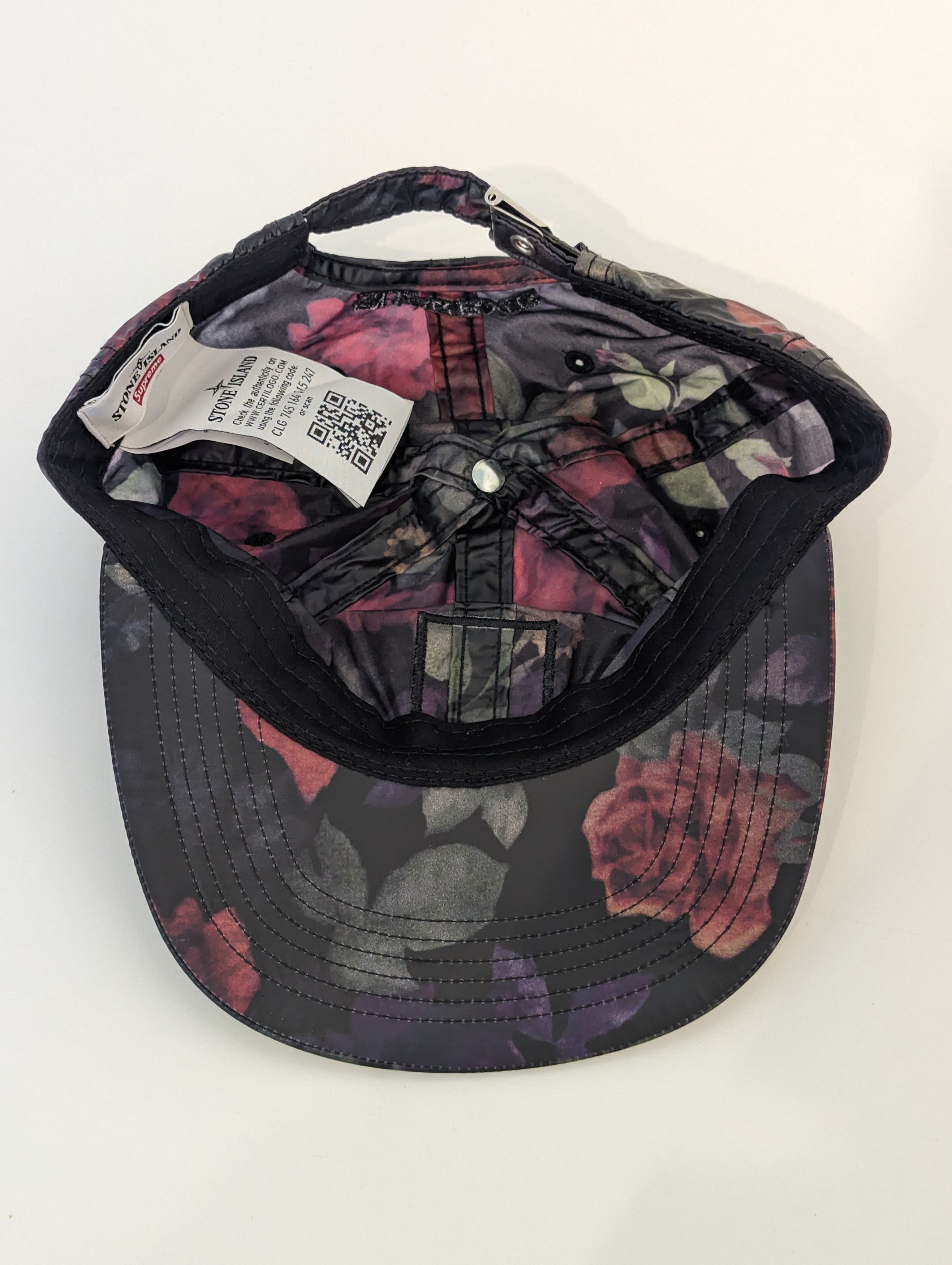 Stone Island × Supreme Supreme x Stone Island 6-Panel Hat - Floral Black Size ONE SIZE - 8 Thumbnail