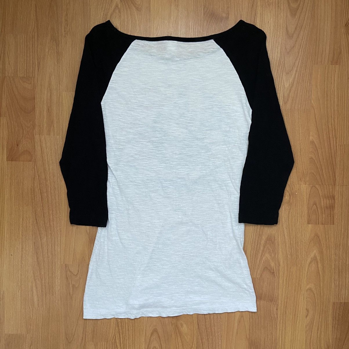 Band Tees Kesha Logo Baseball Shirt Size Women’s Medium Size M / US 6-8 / IT 42-44 - 4 Thumbnail