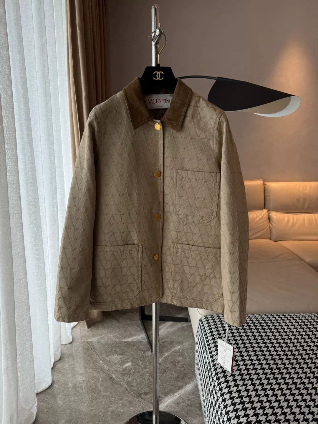 Valentino Valentino Spring Jacket IT42 Size Size M / US 6-8 / IT 42-44 - 1 Thumbnail
