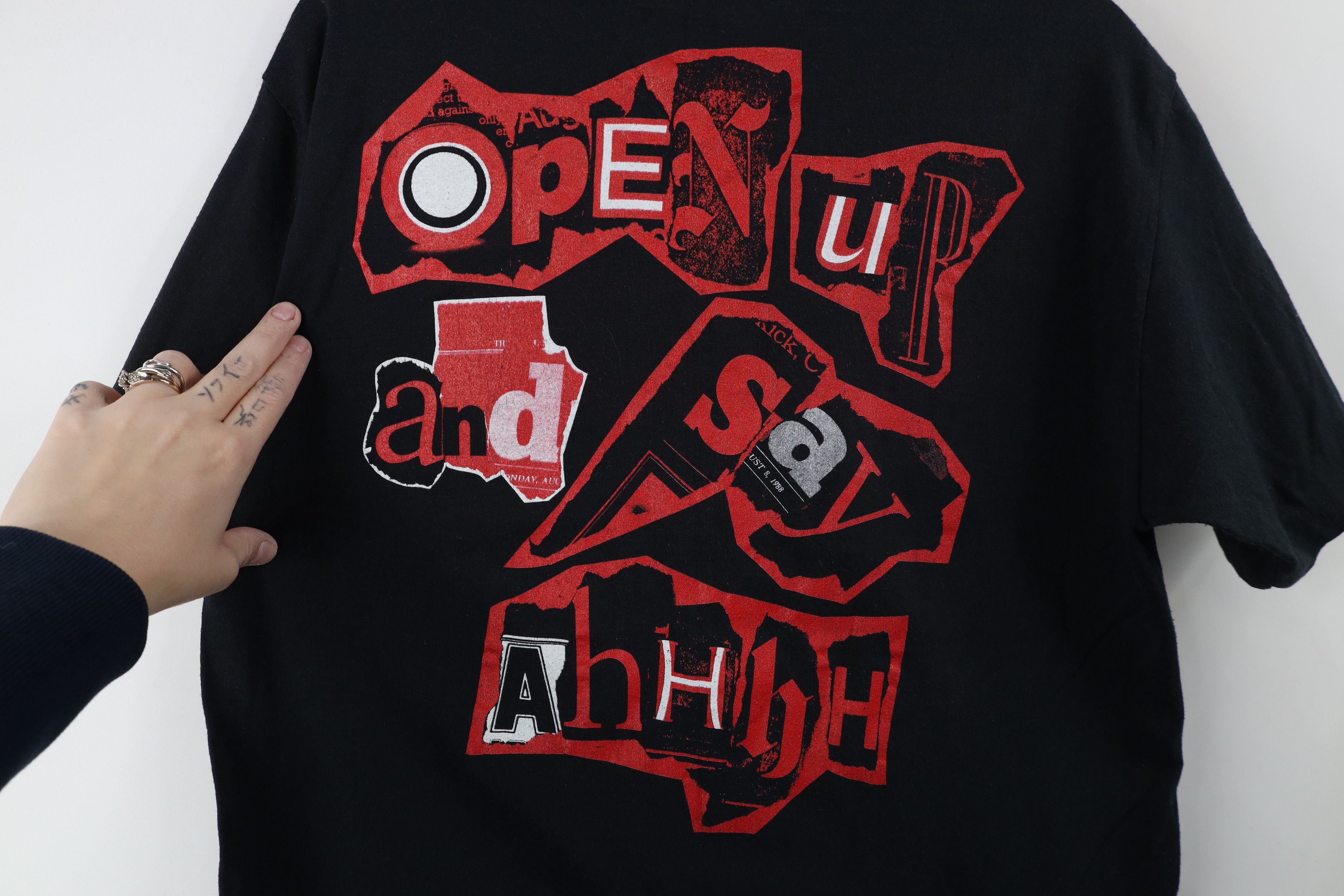 Vintage Vintage 80s Open Up and Say Ahh Tour P oison Band T-Shirt Size L / US 10 / IT 46 - 13 Thumbnail