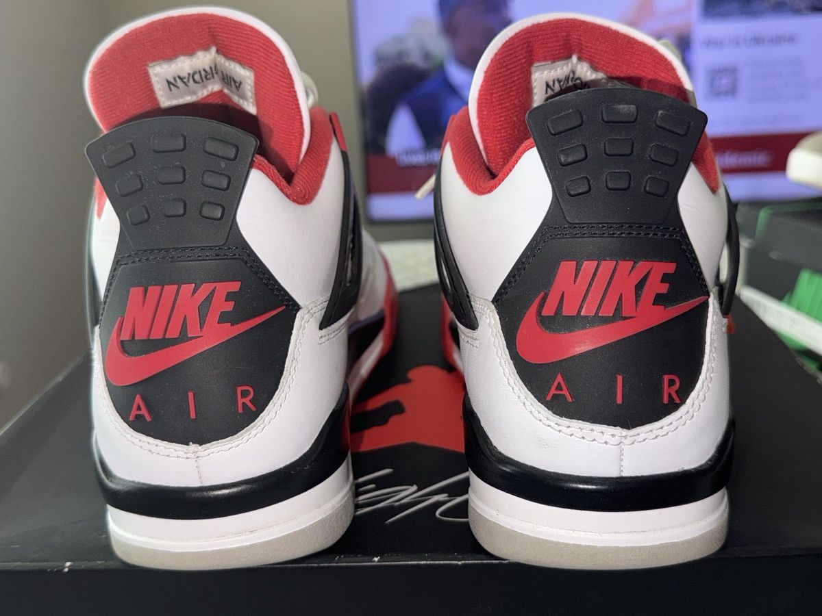 Jordan Brand Jordan 4 Retro ‘ Fire Red 2020 ’ Size US 9.5 / EU 42-43 - 3 Thumbnail