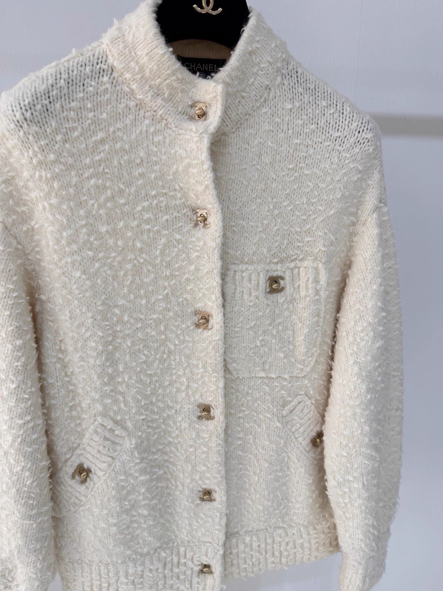Chanel Chanel CC Bag Buckle Teddy Jacket 99 New FR34 Oversized Size XS / US 0-2 / IT 36-38 - 2 Thumbnail