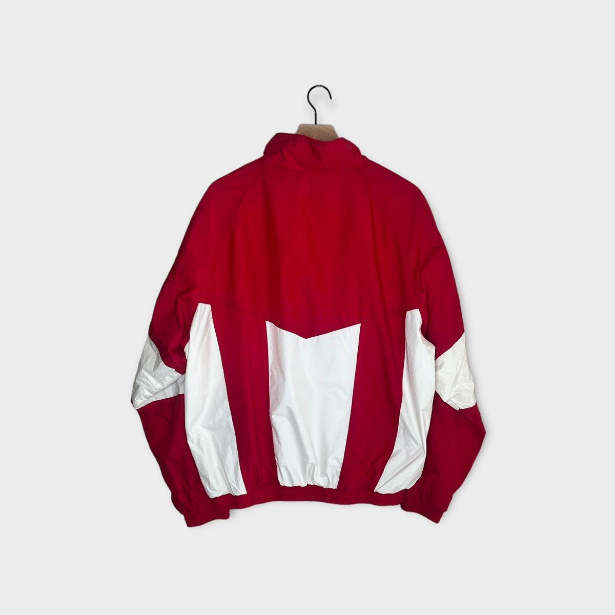 Vintage Vintage 2000 Sacred Heart Basketball Warm Up Jacket Size US L / EU 52-54 / 3 - 2 Thumbnail