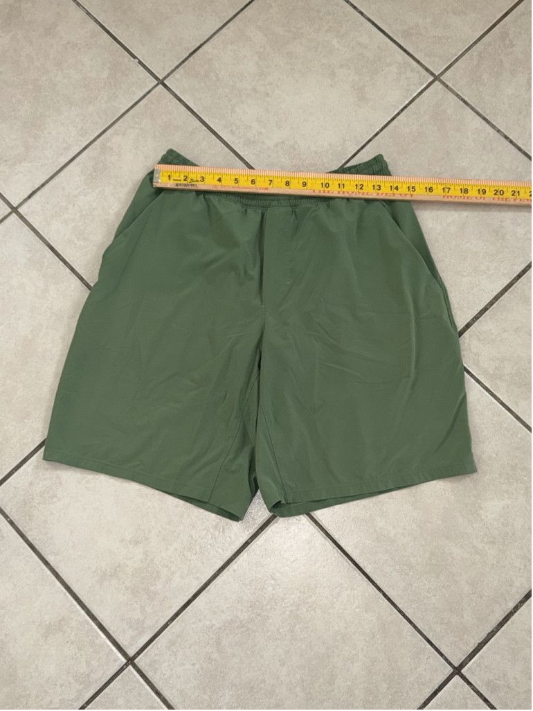 Lululemon LULULEMON PACE BREAKER SHORT LINER 9” GREEN SIZE MEDIUM Size US 28 / EU 44 - 6 Thumbnail