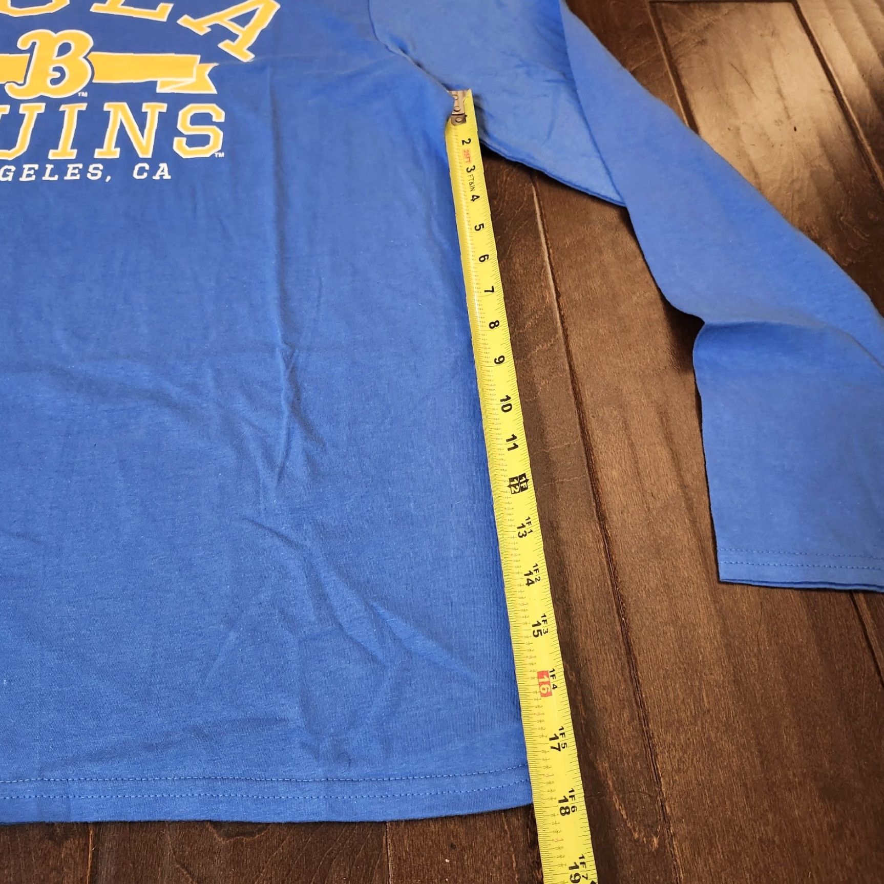 Vintage VINTAGE Captivating UCLA Bruins Football Shirt Men's L Blue Crewneck Long Sleeve Size US L / EU 52-54 / 3 - 7 Thumbnail