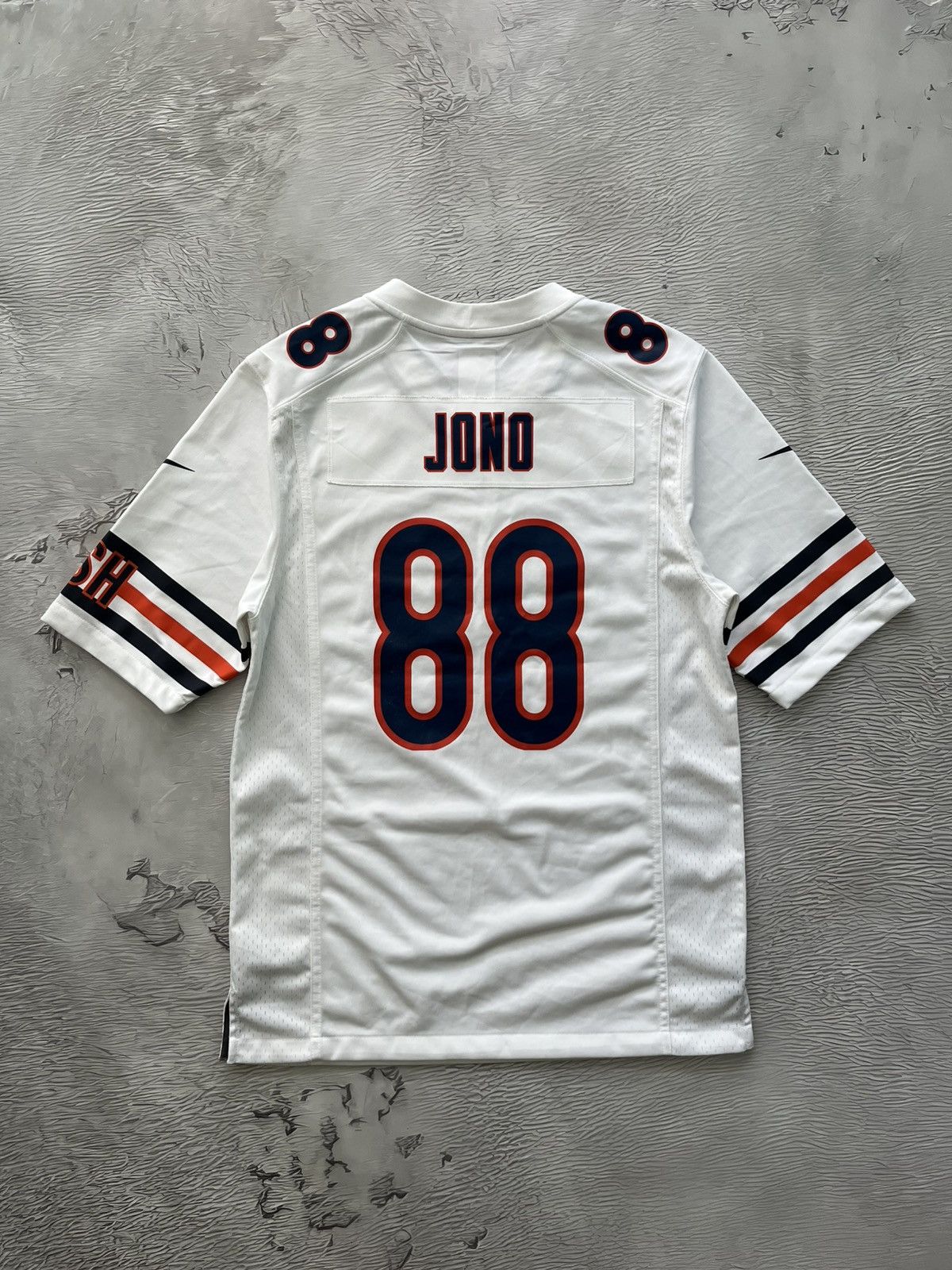 Nike Nike Chicago Bears NFL Jersey 88 Jono White Size US S / EU 44-46 / 1 - 7 Thumbnail