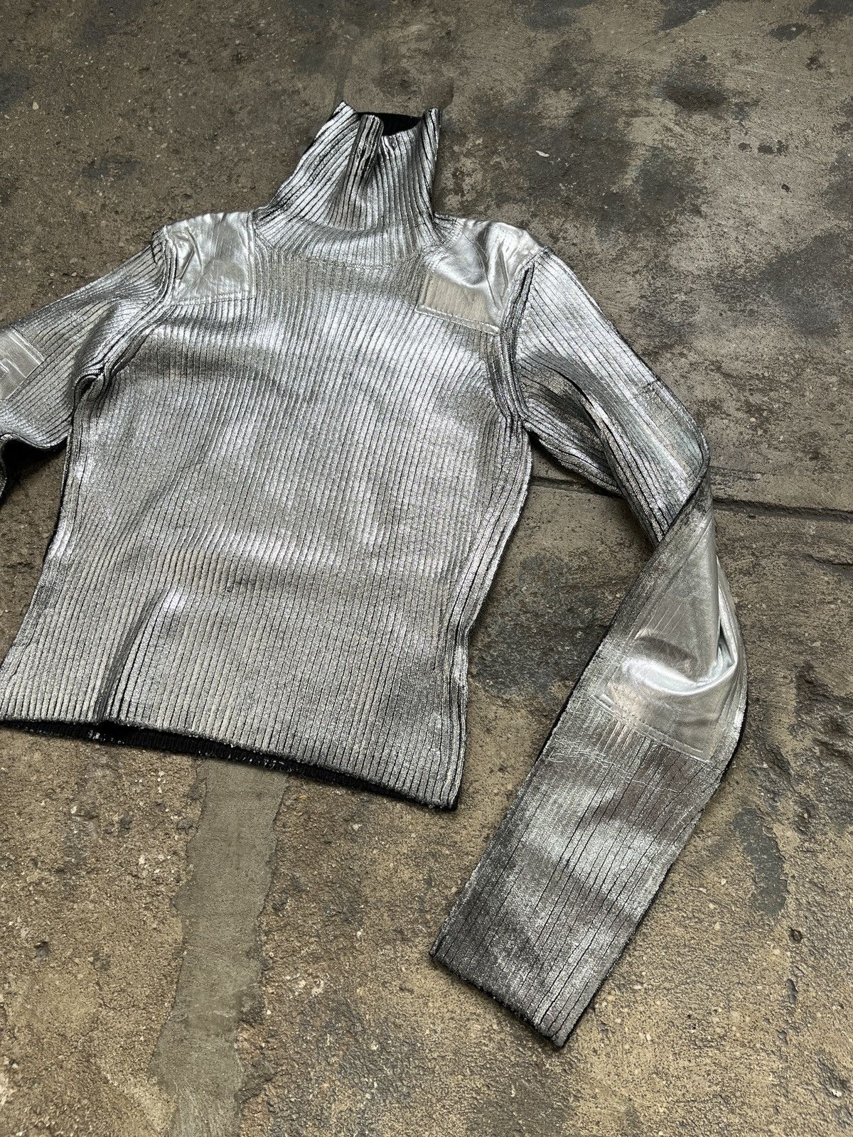 MM6 MM6 Maison Margiela Metallic Turtleneck (unisex) Size US L / EU 52-54 / 3 - 16 Thumbnail