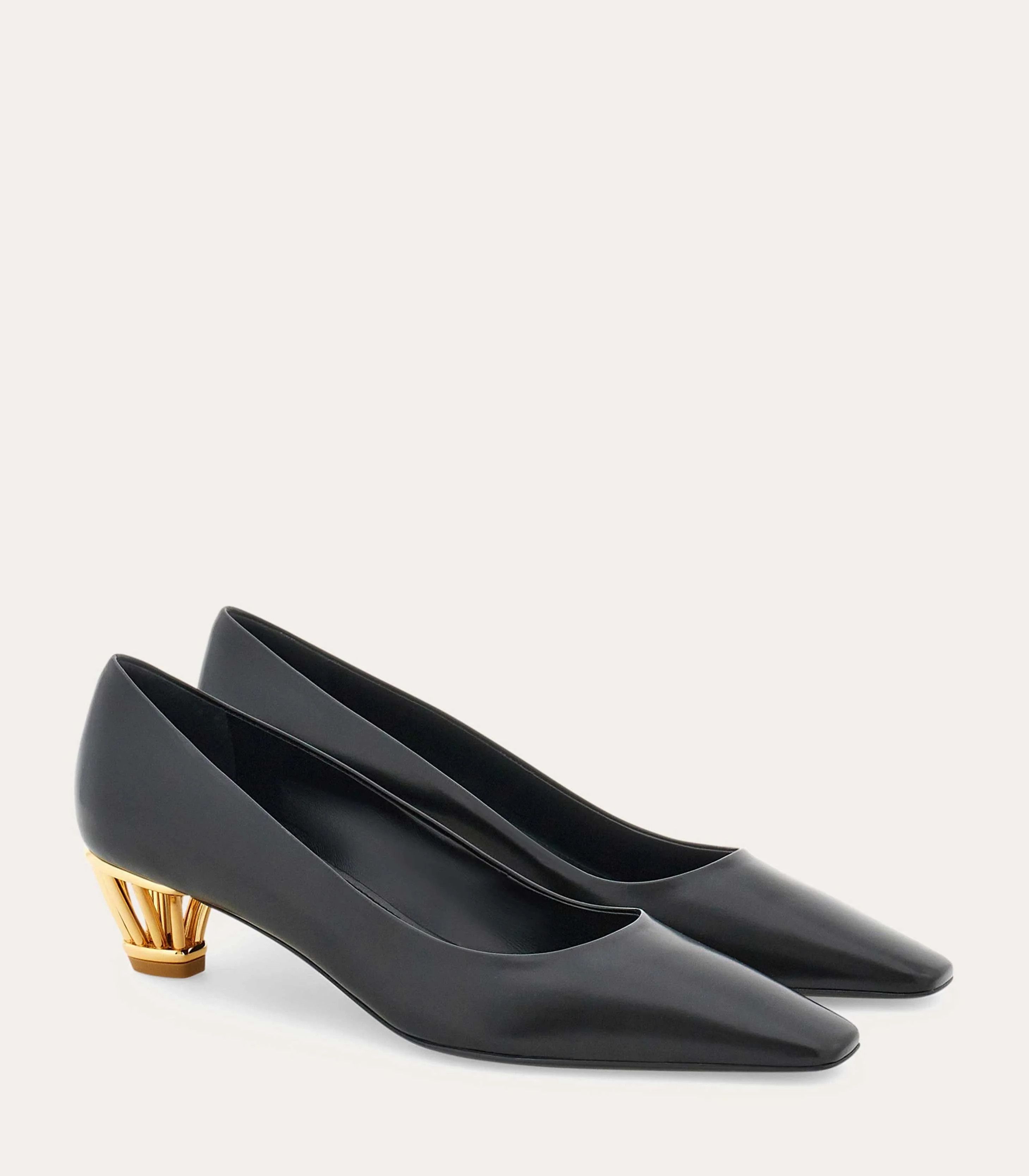 Salvatore Ferragamo o1s1rm0126 Cage Heel Pumps in Black Size US 8 / IT 38 - 6 Thumbnail