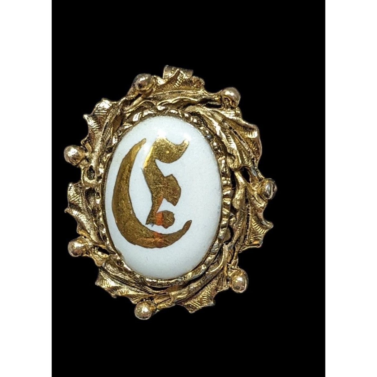 Other Vintage Gilded Hand Painted Victorian E Porcelain Brooch/Pen Size ONE SIZE - 1 Thumbnail