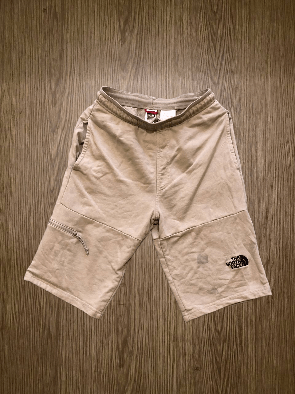 The North Face The North Face Shorts Size US 28 / EU 44 - 1 Thumbnail