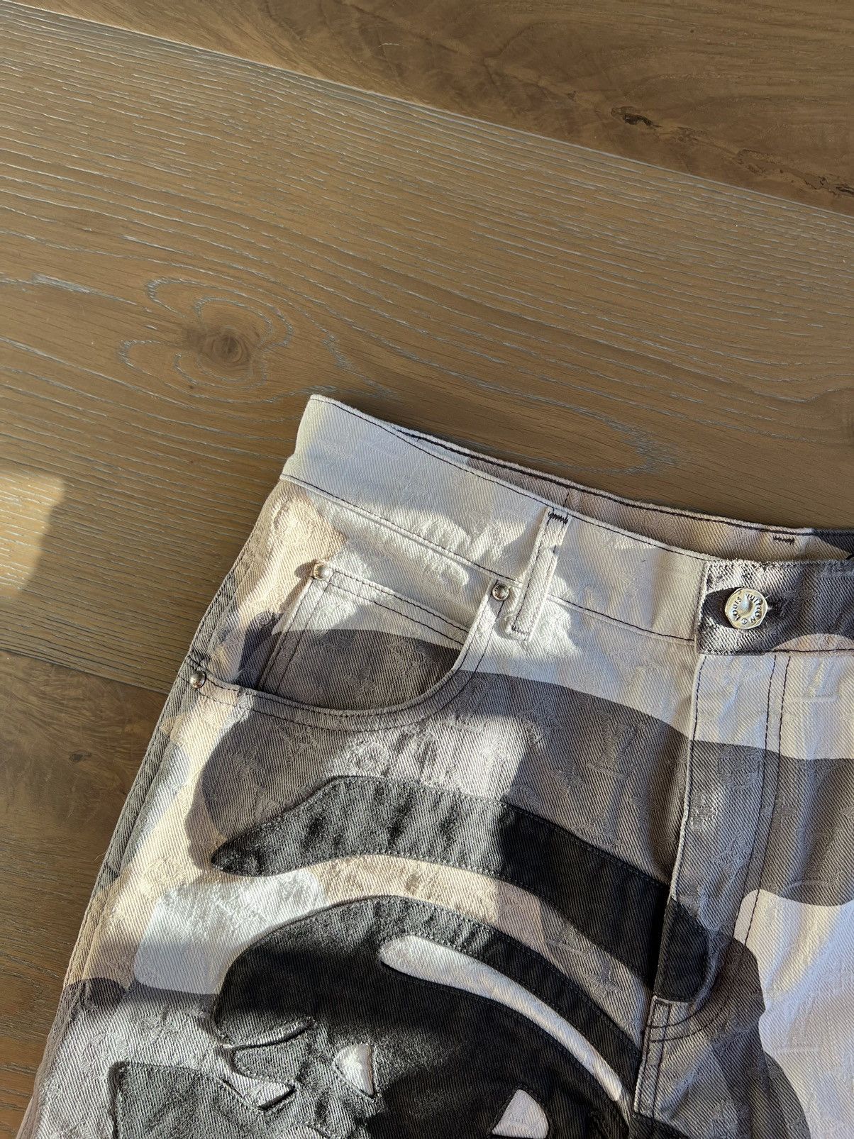 Louis Vuitton Louis Vuitton Patchwork Portrait Denim Pants Size US 33 - 6 Thumbnail