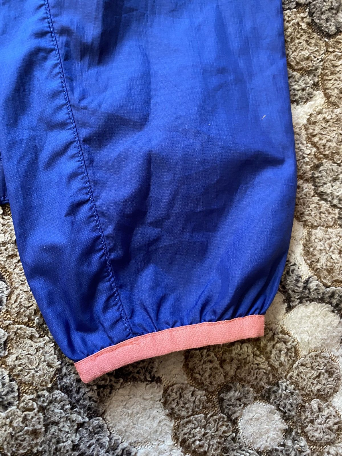 The North Face The North Face Flyweight Hoodie (Women’s) – S15 Size M / US 6-8 / IT 42-44 - 4 Thumbnail