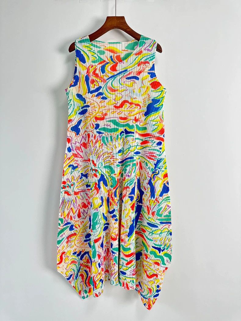 Issey Miyake Issey Miyake Seven-color auspicious cloud dress Size M / US 6-8 / IT 42-44 - 1 Thumbnail
