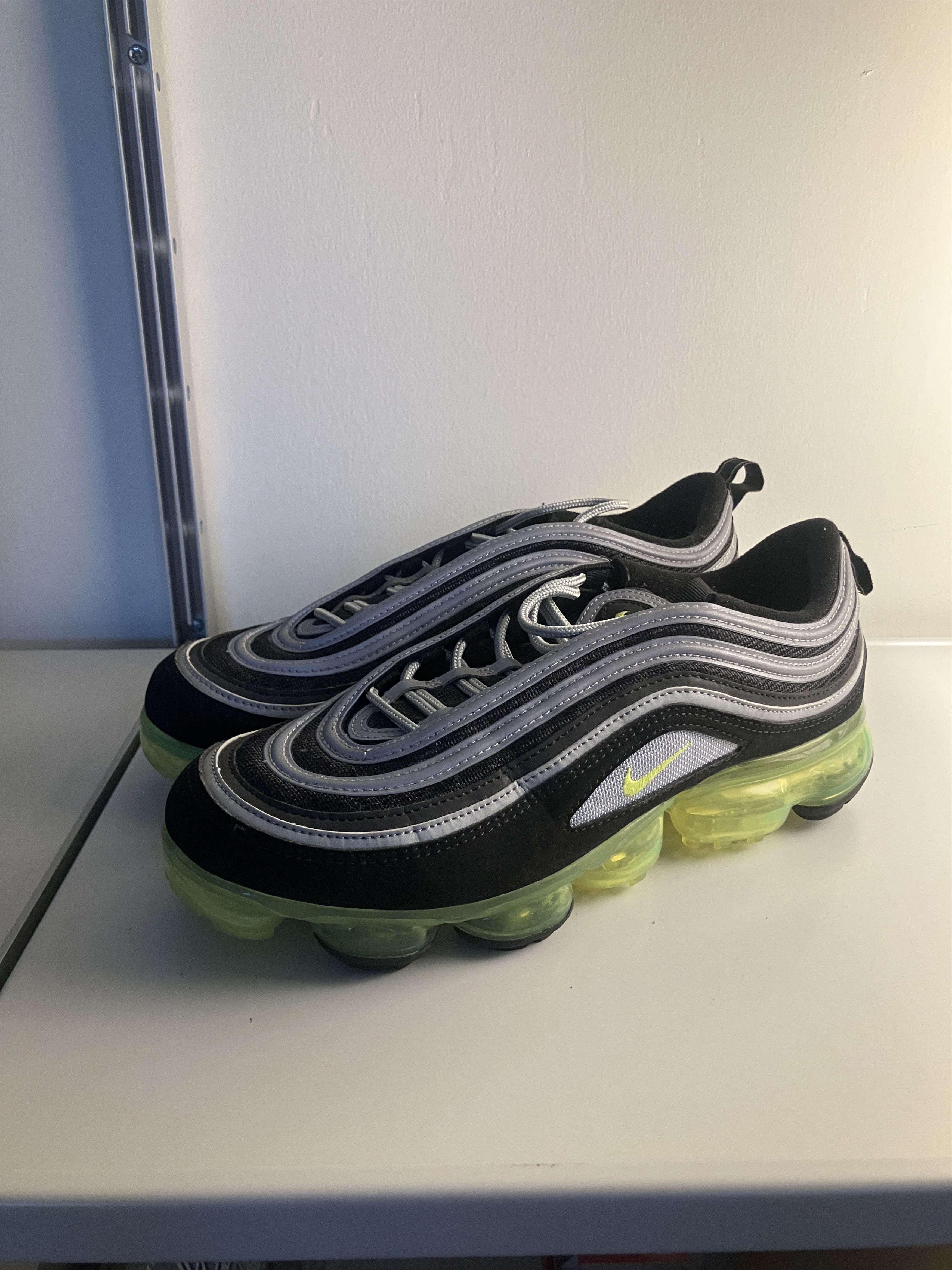 Nike Nike Air Vapormax 97 Japan Size US 9 / EU 42 - 1 Thumbnail
