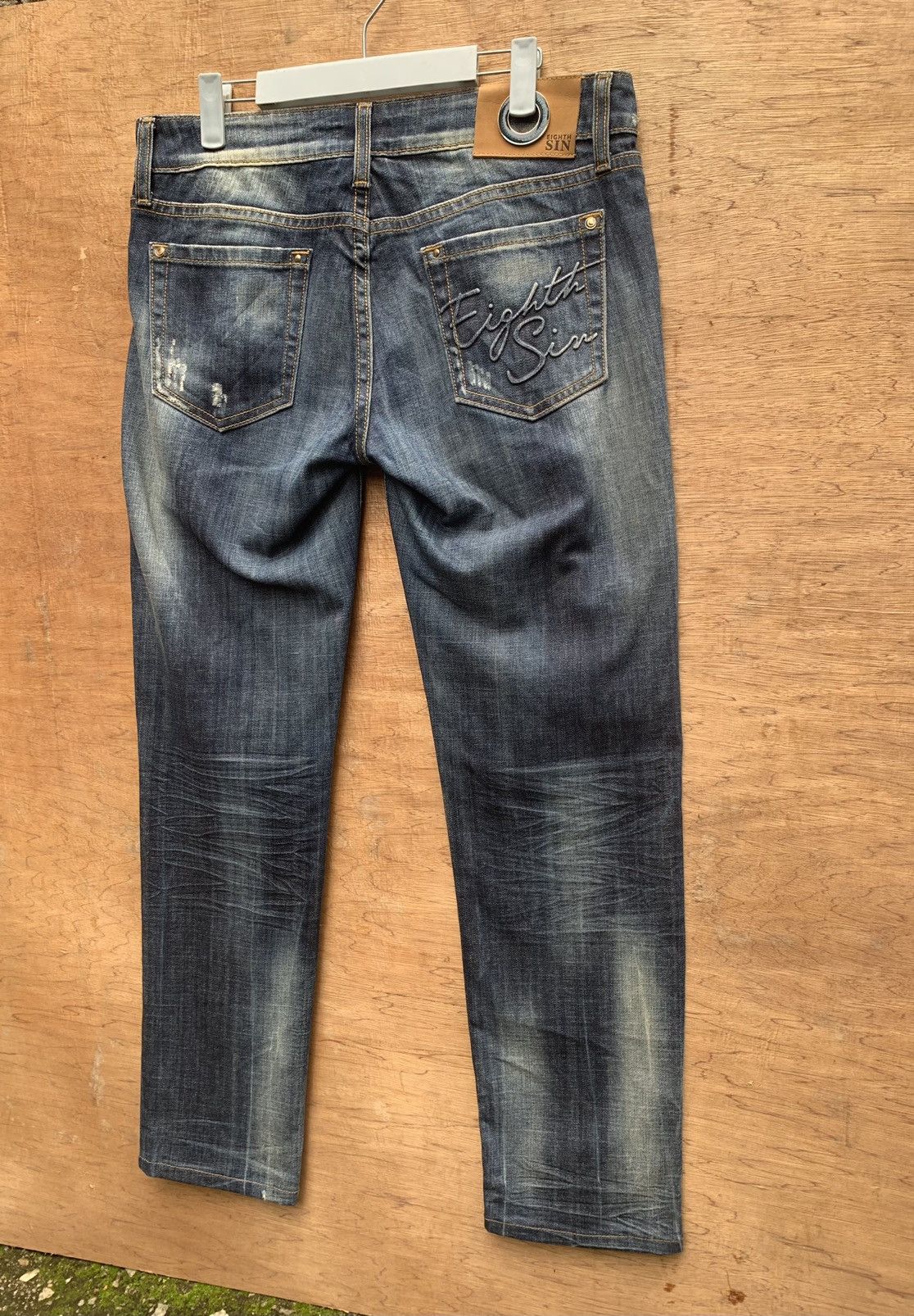 Art Comes First Eight Sin Denim Art Distressed Jeans Pants Size US 31 - 7 Thumbnail