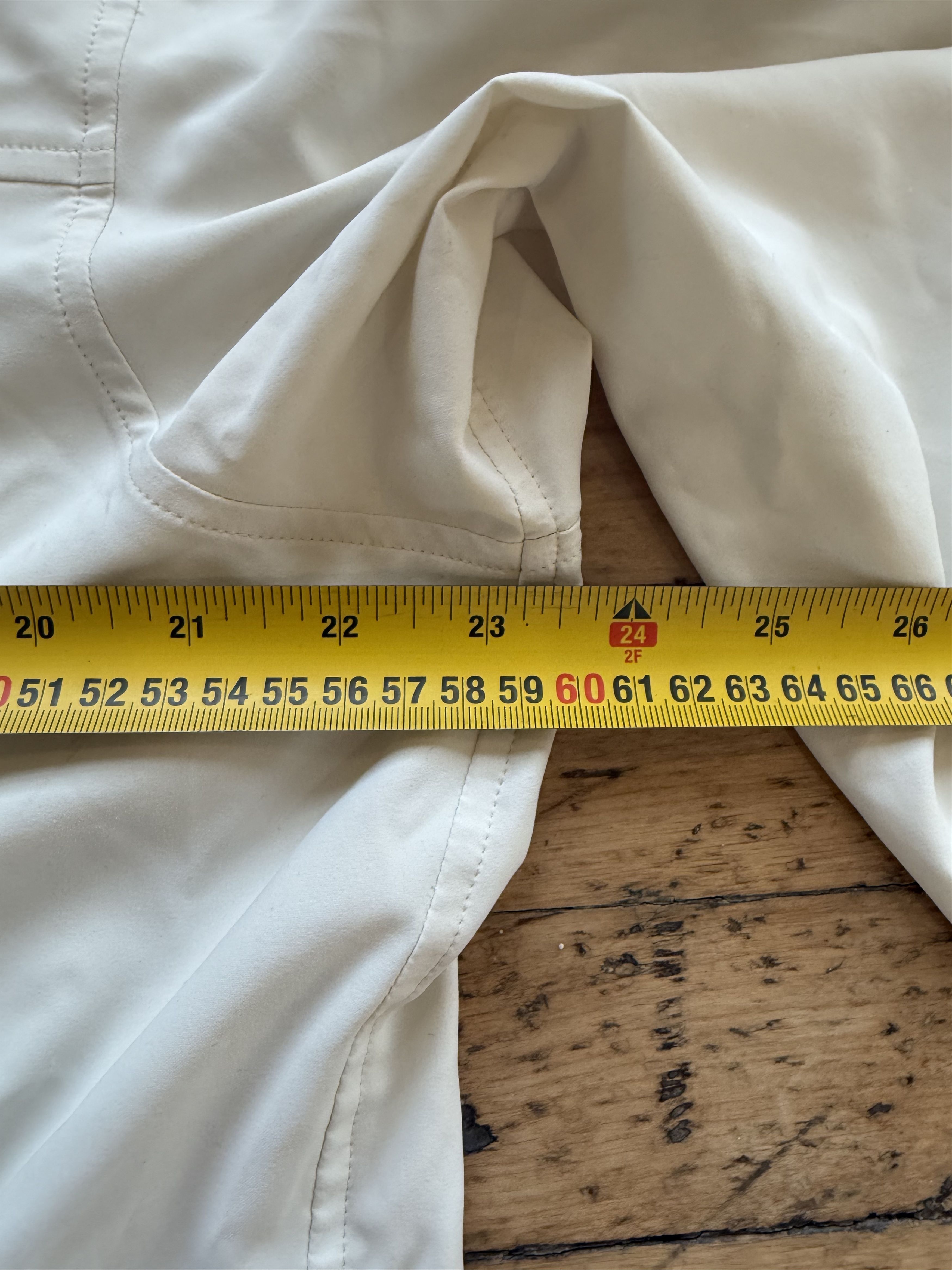 Arc'teryx White Arc'teryx Shirt Size US XL / EU 56 / 4 - 6 Thumbnail