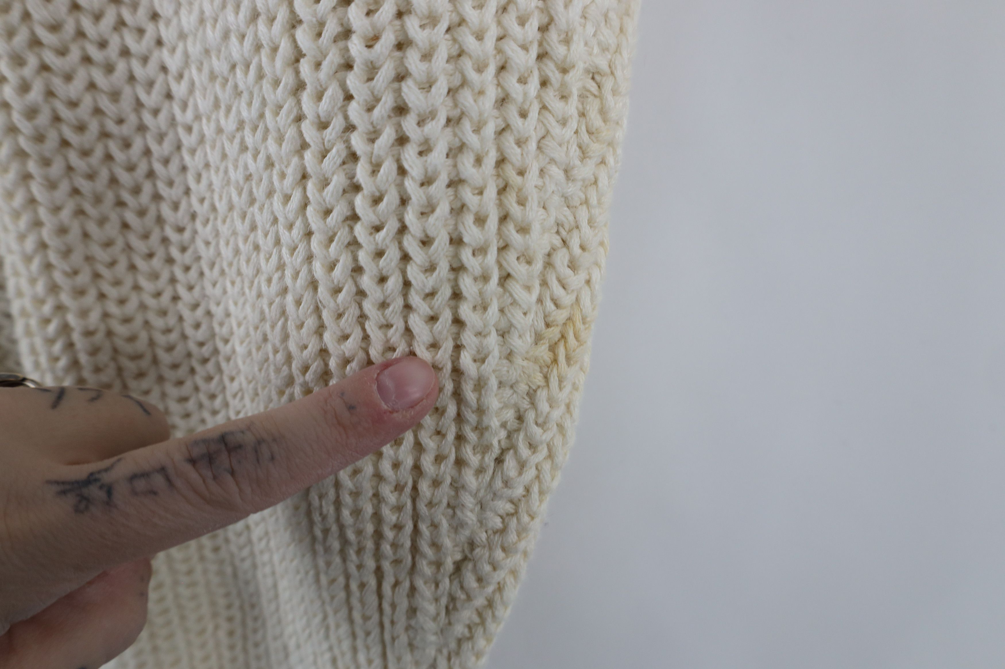 Vintage Vintage 90s Streetwear Chunky Knit Checkered Sweater Cream Size US L / EU 52-54 / 3 - 4 Thumbnail