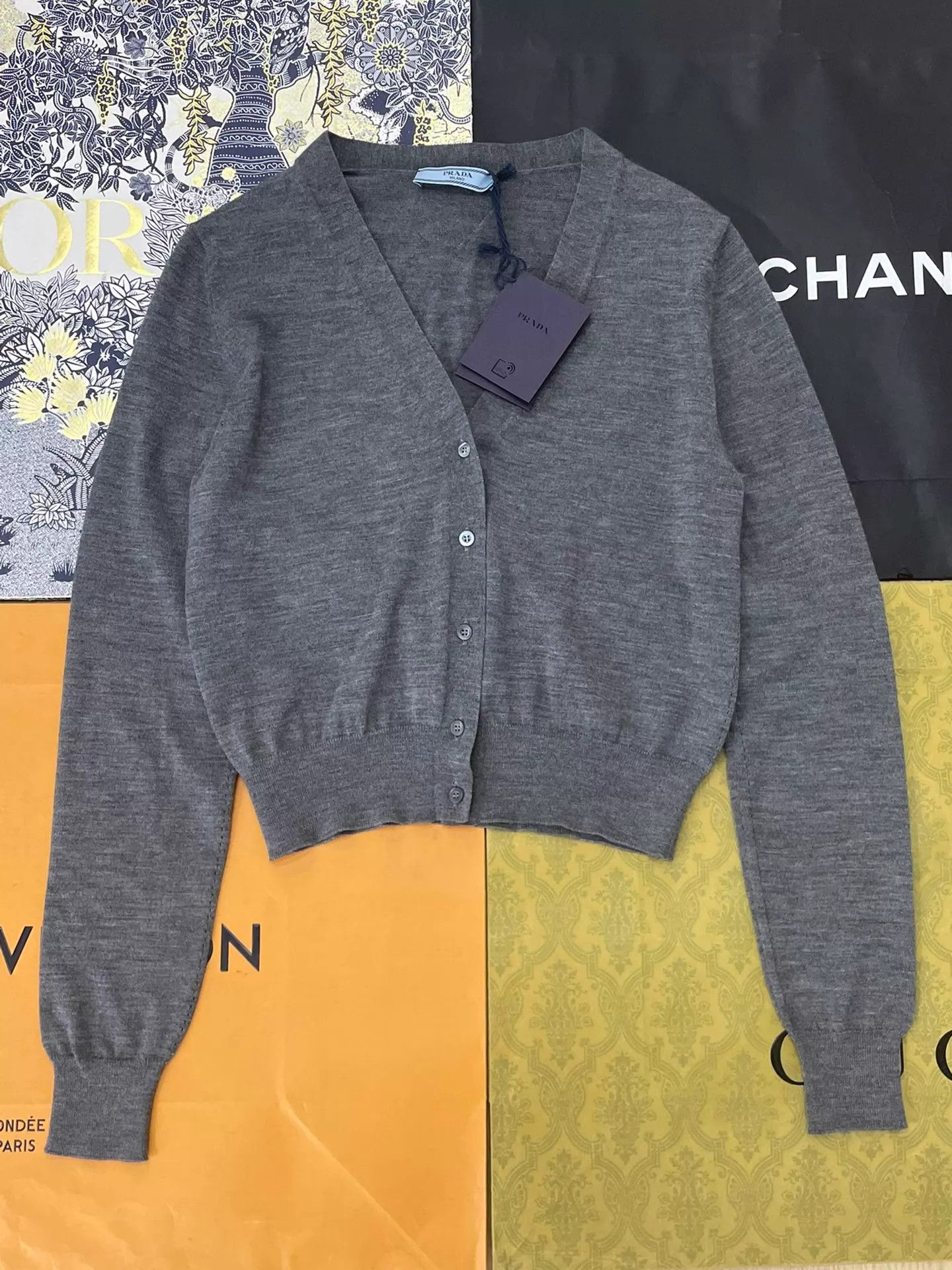 Prada Prada Gray Wool Knit Cardigan Size 38 New With Tags Size XS / US 0-2 / IT 36-38 - 1 Thumbnail