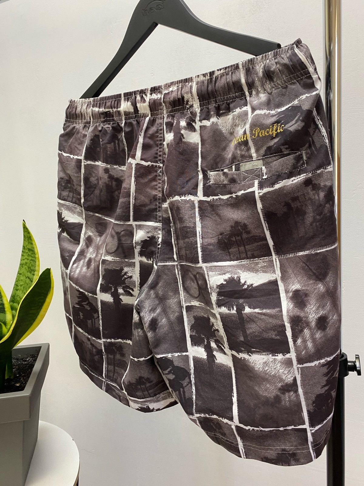 Ocean Pacific × Vintage Vintage Y2K Ocean Pacific Hurricane Shorts Size US 32 / EU 48 - 14 Thumbnail