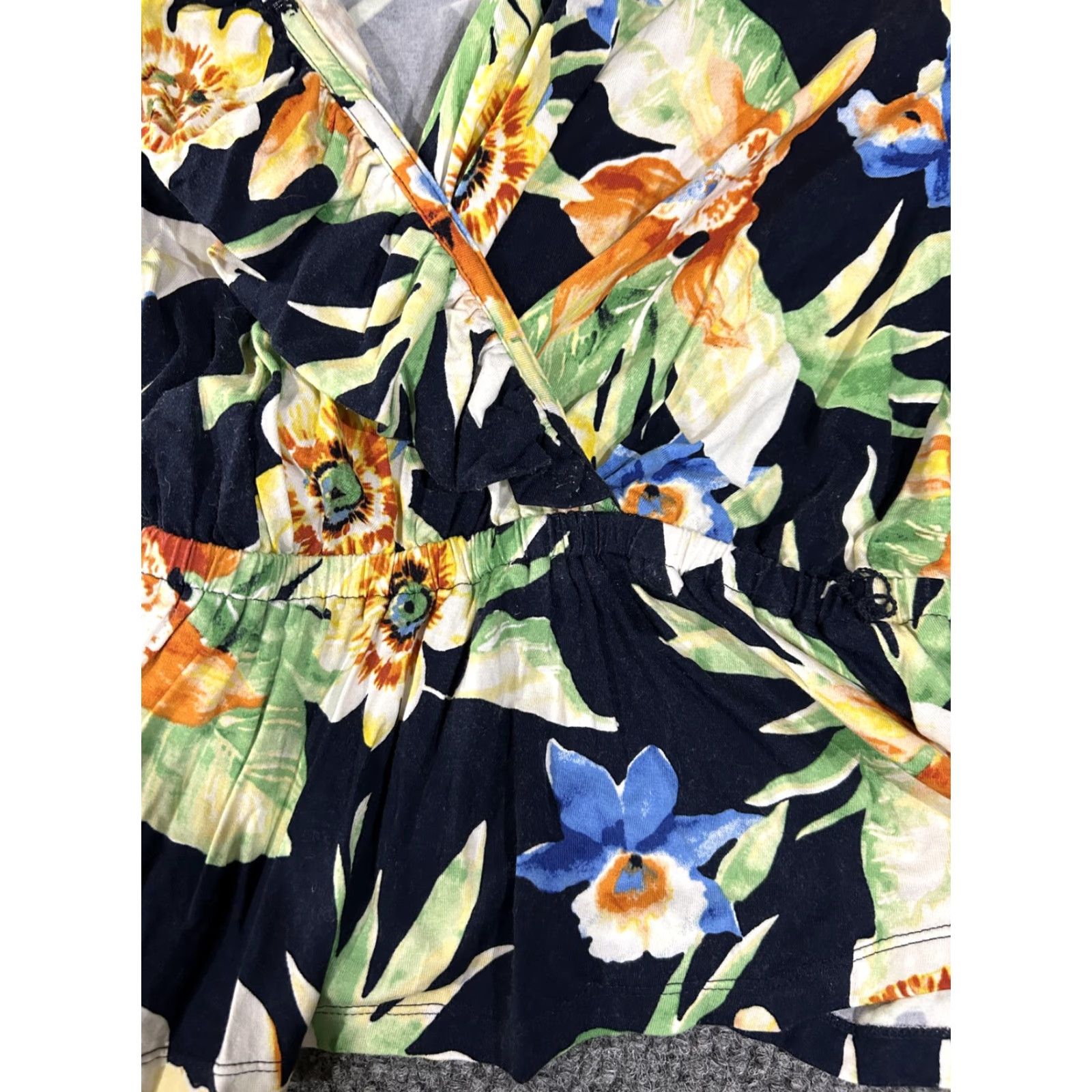 Ralph Lauren Lauren Ralph Lauren Shirt Womens Medium Navy Floral Wrap Peplum Top Blouse Size M / US 6-8 / IT 42-44 - 3 Thumbnail