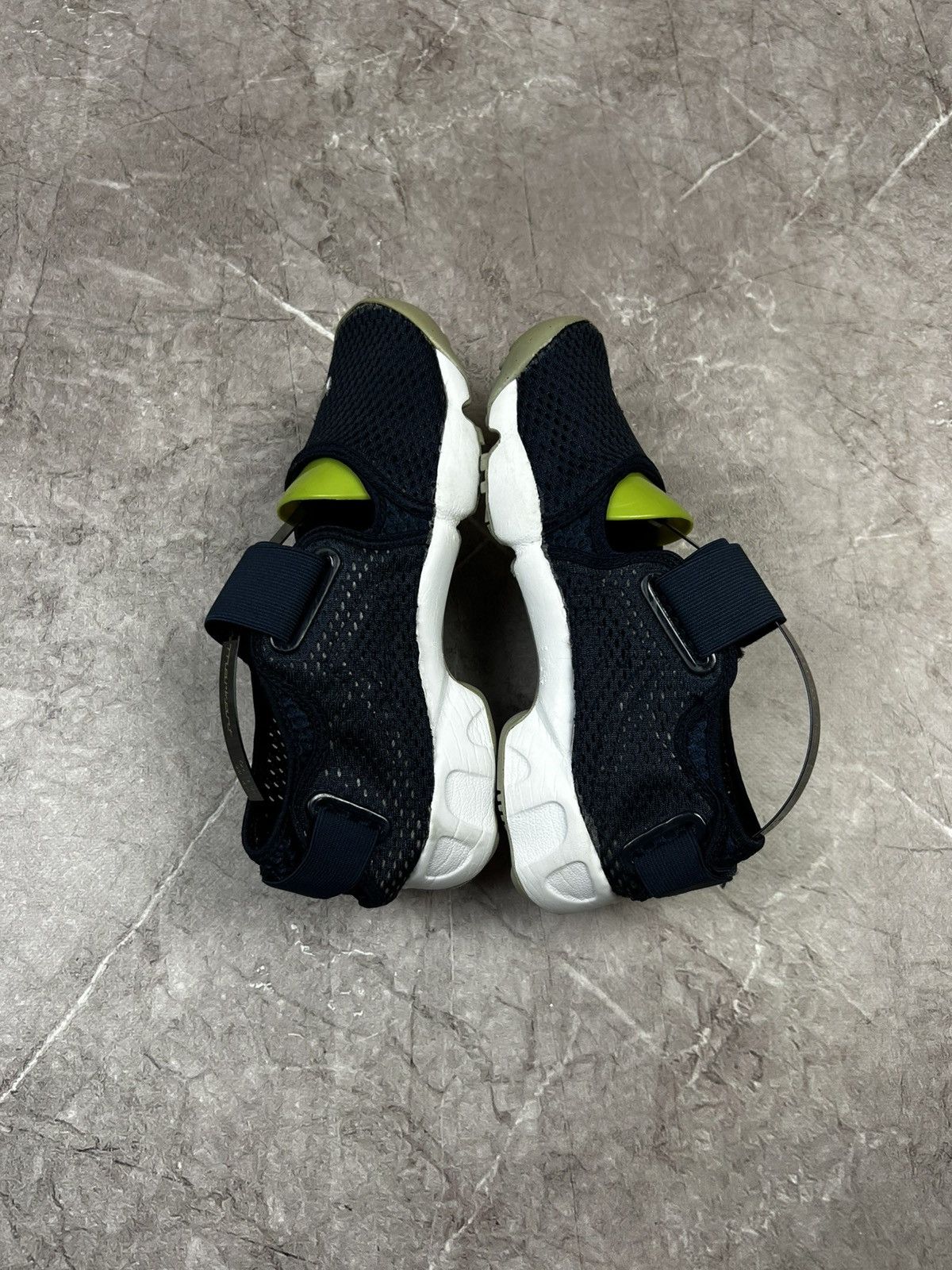 Nike NIKE Y2K AIR RIFT TABI SANDALS SHOES Size US 7.5 / IT 37.5 - 4 Thumbnail
