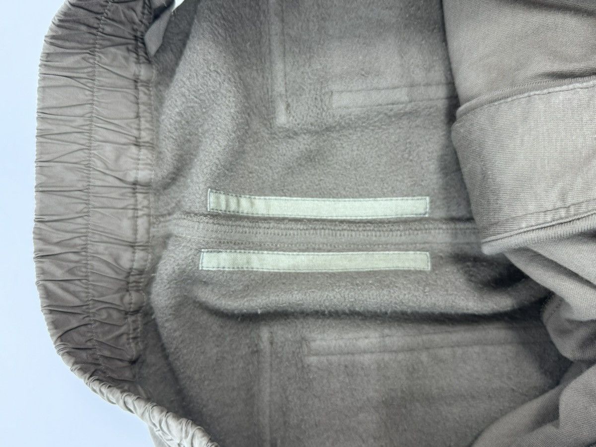 Rick Owens Drkshdw BUTTON DETAILED SWEATPANTS Size US 34 / EU 50 - 7 Thumbnail