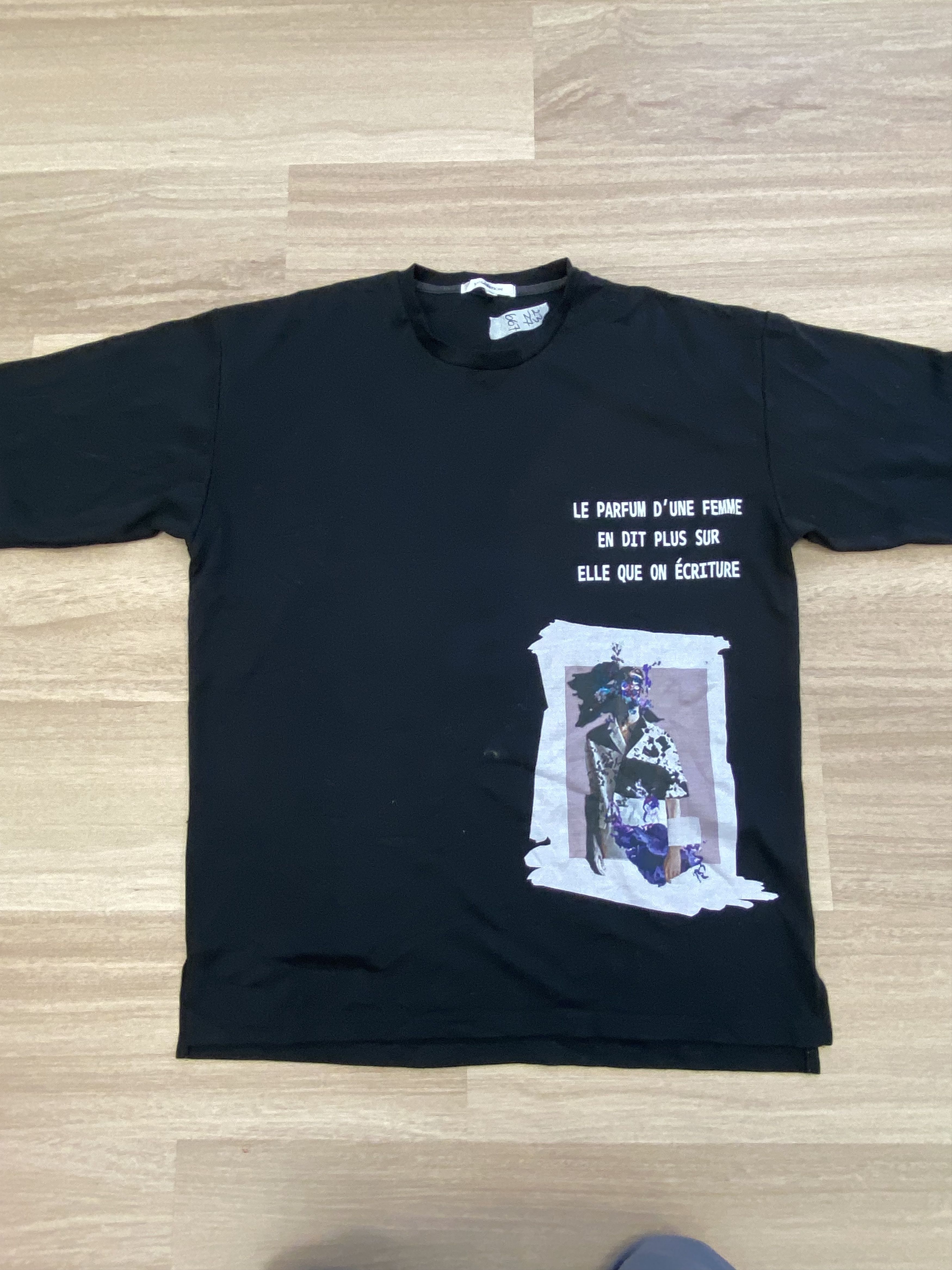 Japanese Brand japan le perfum tshirt size xL Size US XL / EU 56 / 4 - 2 Thumbnail