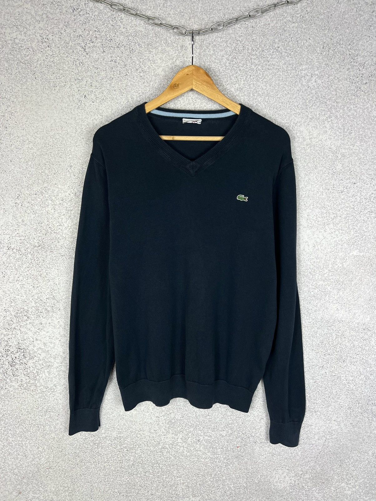 Lacoste Vintage Lacoste V-Neck Sweater Size US L / EU 52-54 / 3 - 1 Thumbnail