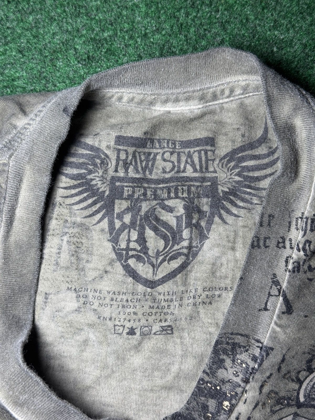 Affliction Y2K Raw State Affliction Style VNeck Gothic Pinkman T Shirt Size US L / EU 52-54 / 3 - 5 Thumbnail
