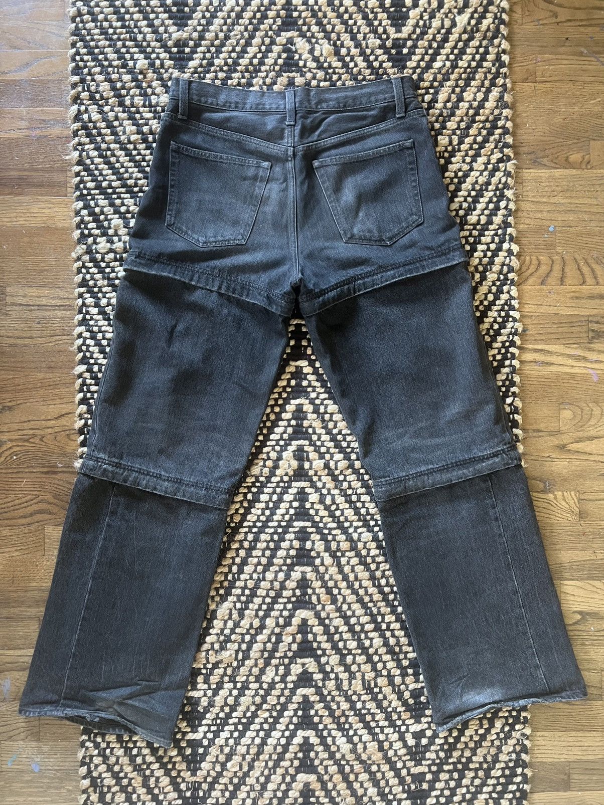 Balenciaga Balenciaga SS18 Baggy Women’s Washed Grey Convertible Denim Size US 32 / EU 48 - 2 Thumbnail