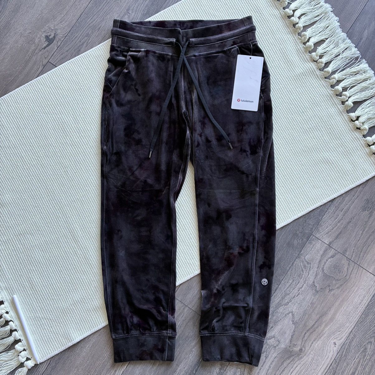 Lululemon Ready to Crush Velour High-Rise Crop Joggers