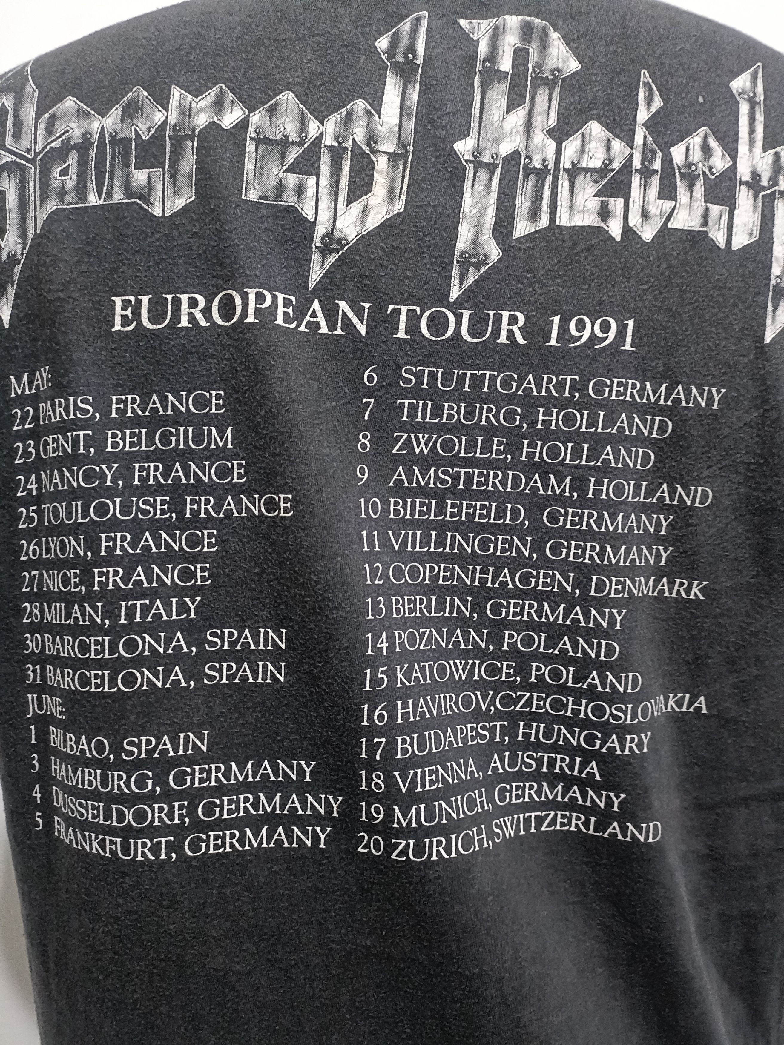 Vintage Vintage 1991 Sacred Reich European Tour T Shirt Size US L / EU 52-54 / 3 - 8 Thumbnail