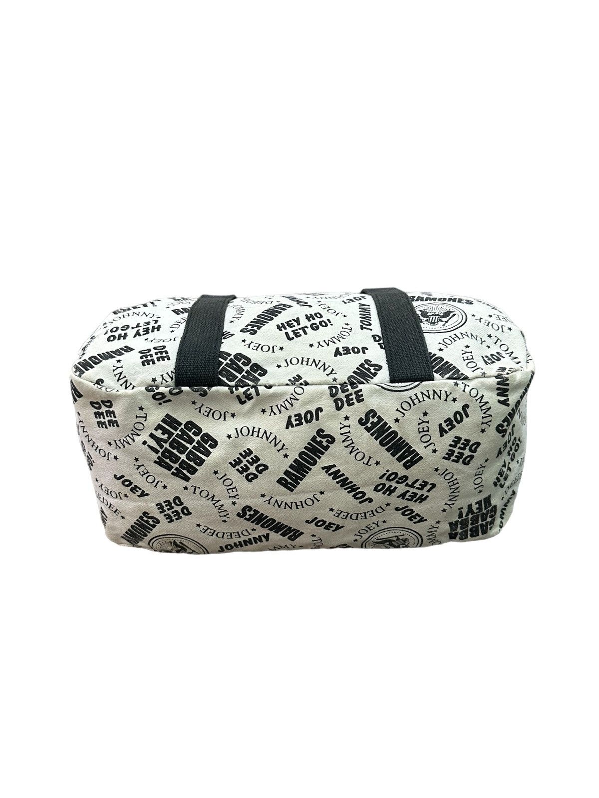 Hysteric Glamour HYSTERIC GLAMOUR X RAMONES FUFFLE BAG Size ONE SIZE - 3 Thumbnail
