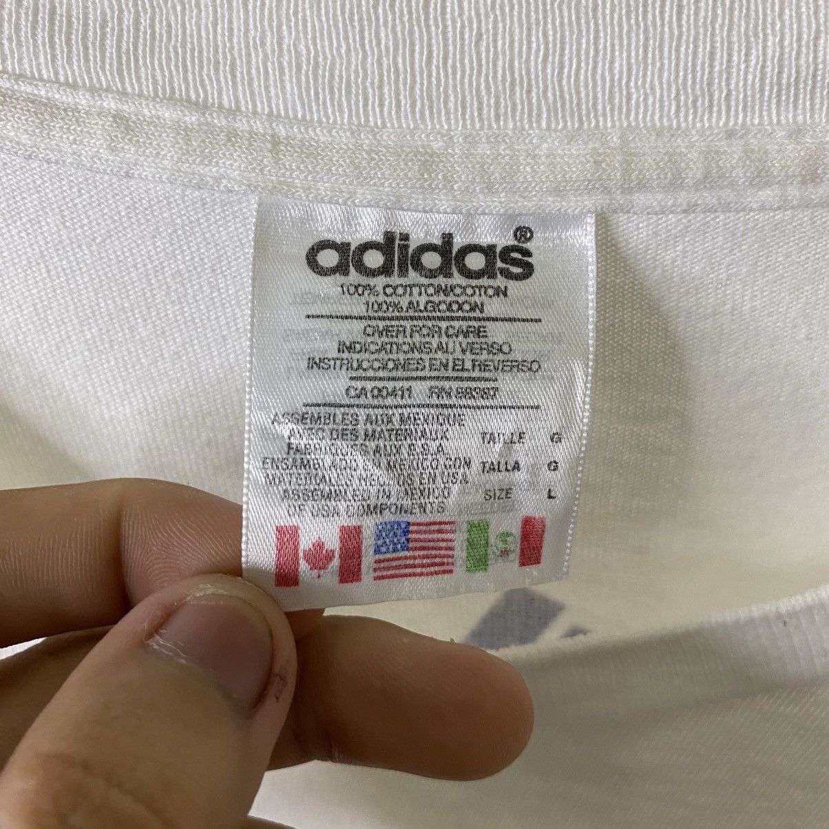 Adidas Vintage 1990s Adidas Big Logo Art Design T Shirt Size US XXL / EU 58 / 5 - 3 Thumbnail