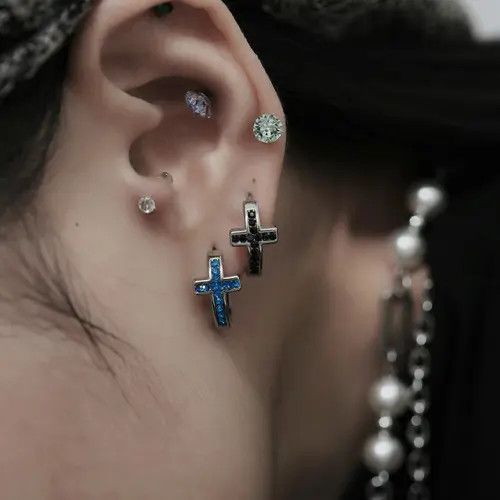Other Zircon Cross Earrings – Sparkling, Hypoallergenic Studs Size ONE SIZE - 1 Thumbnail