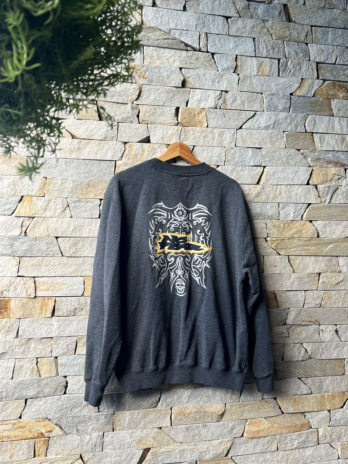 No Fear × Shorty's Skateboards × Vintage No Fear Vintage 2003 Big Logo Y2K Sk8 Sweatshirt Size US L / EU 52-54 / 3 - 1 Thumbnail