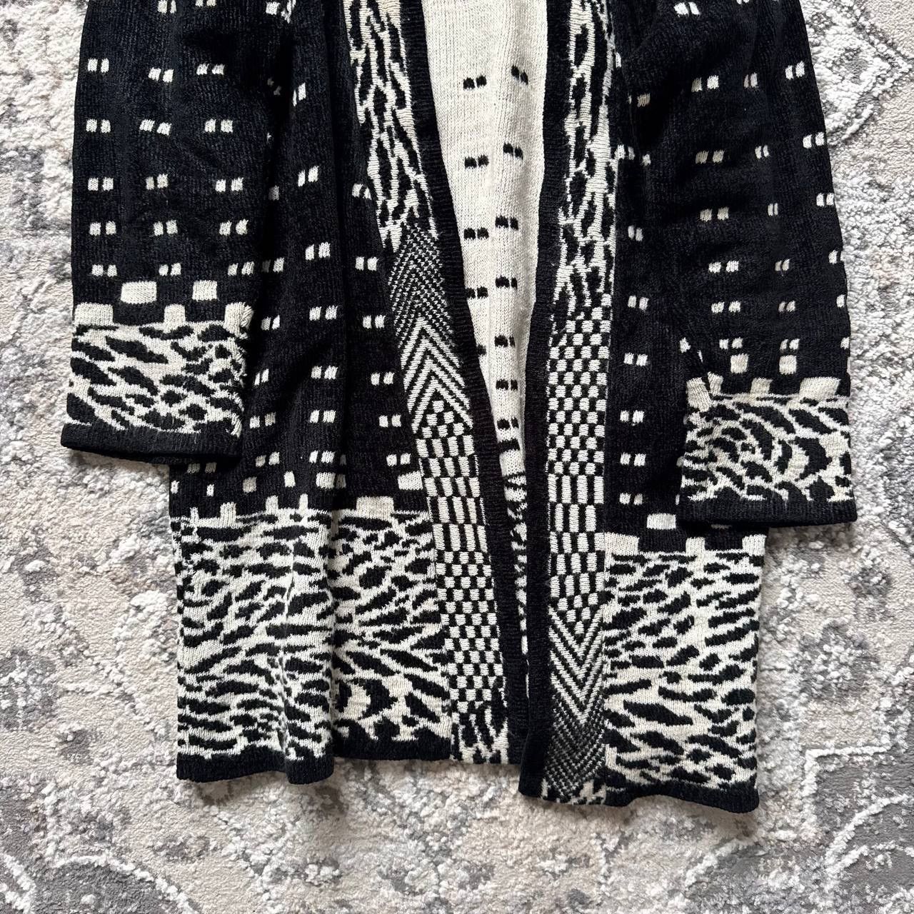 Dolce & Gabbana Dolce Gabbana Vintage Wool Abstract Knitted Sweater Cardigan Size L / US 10 / IT 46 - 4 Thumbnail