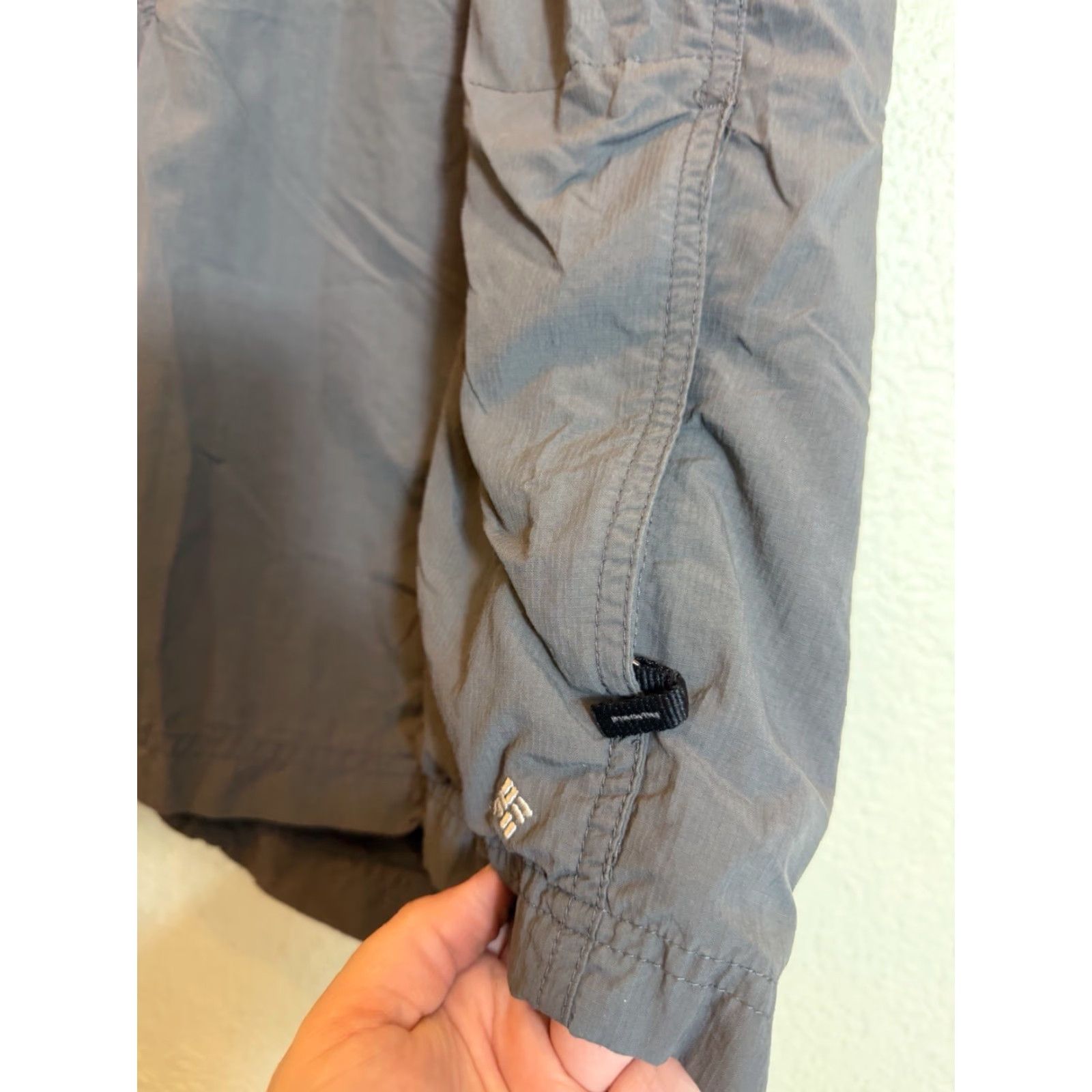 Vintage Columbia Cargo Shorts Belted Mens 38x10 Gray Omni Shade Cargo Belted Mens Size US 38 / EU 54 - 4 Thumbnail