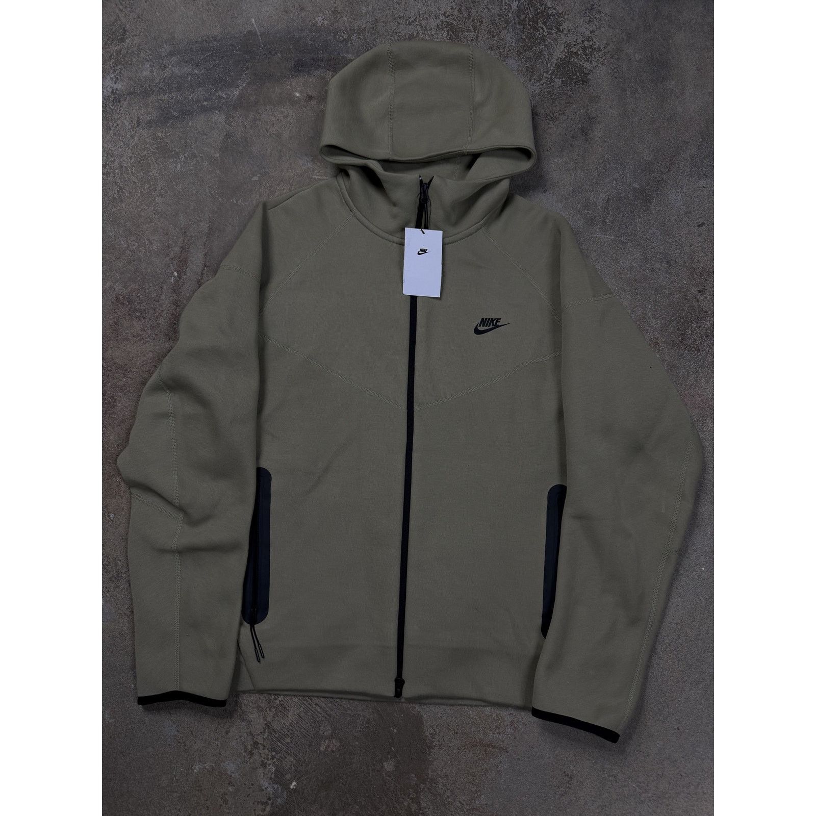 Nike Nike Tech Zip Up Olive New XL With Tags Size US XL / EU 56 / 4 - 1 Thumbnail